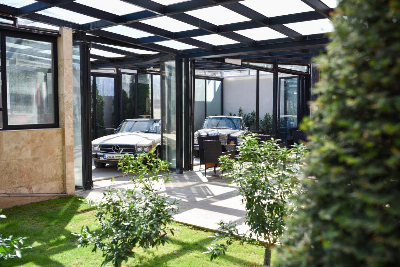 Alchemist Residence Von Goldenburg Belashtitsa Exterior foto