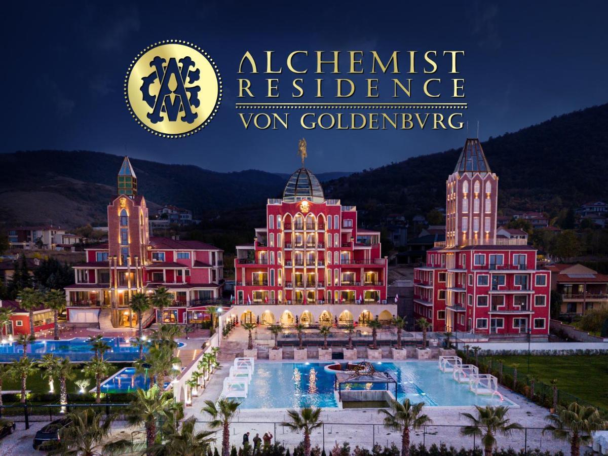 Alchemist Residence Von Goldenburg Belashtitsa Exterior foto
